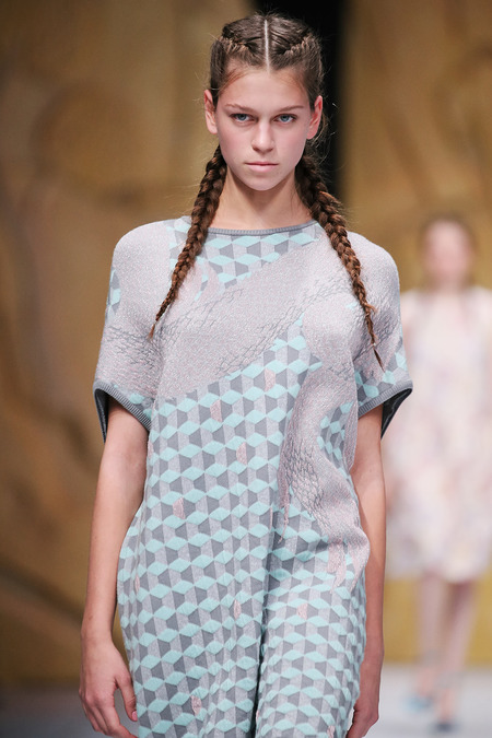 Алёна Ахмадуллина, SS17