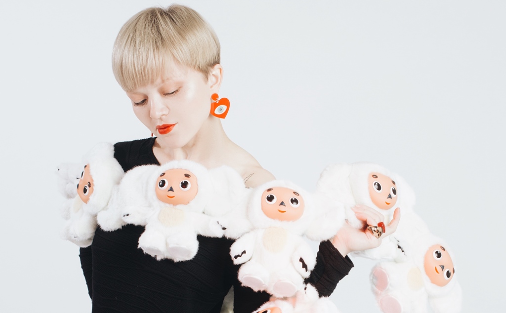 Шаг в сторону: Franco Moschino